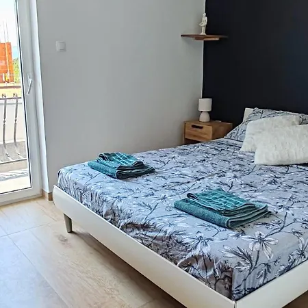Arcadia Apartment